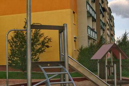 Wohnung Calbe - 2 Zimmer, 49 m&sup2;, 252&euro; | Angebot:27162366