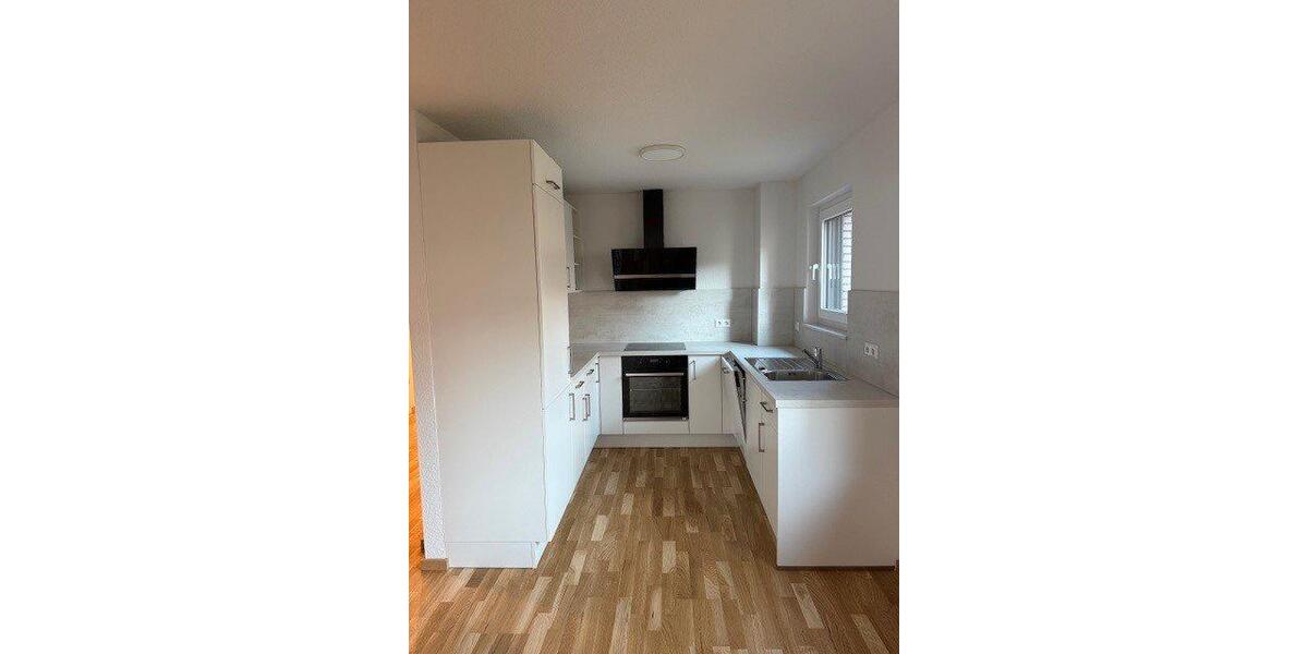 Etagenwohnung Asperg - 4 Zimmer, 87 m&sup2;, 1.460&euro; | Angebot:26045317