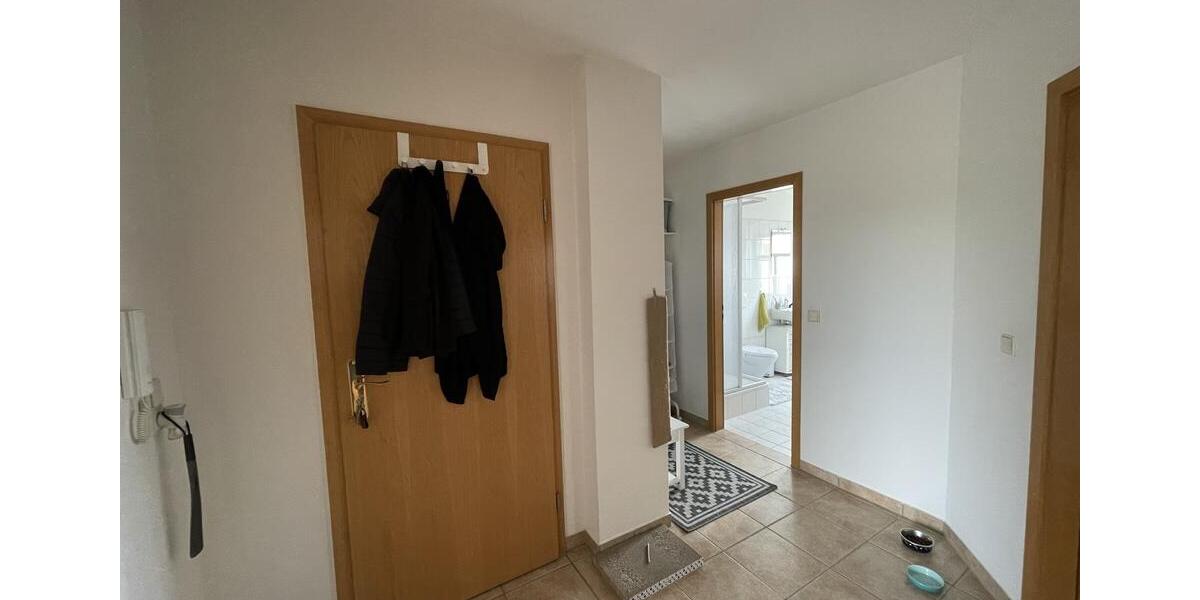 Dachgeschoßwohnung Meißen - 2 Zimmer, 48 m&sup2;, 340&euro; | Angebot:25976338