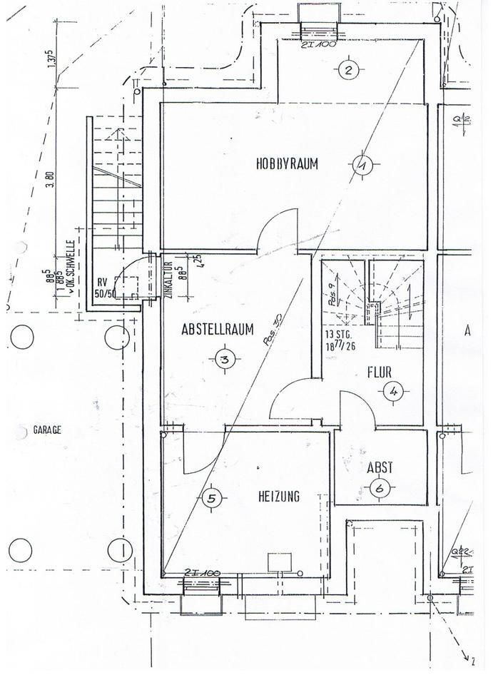 Schönes REH in Stade-Campe mit 6 Zimmern, Keller, Garten, Garage