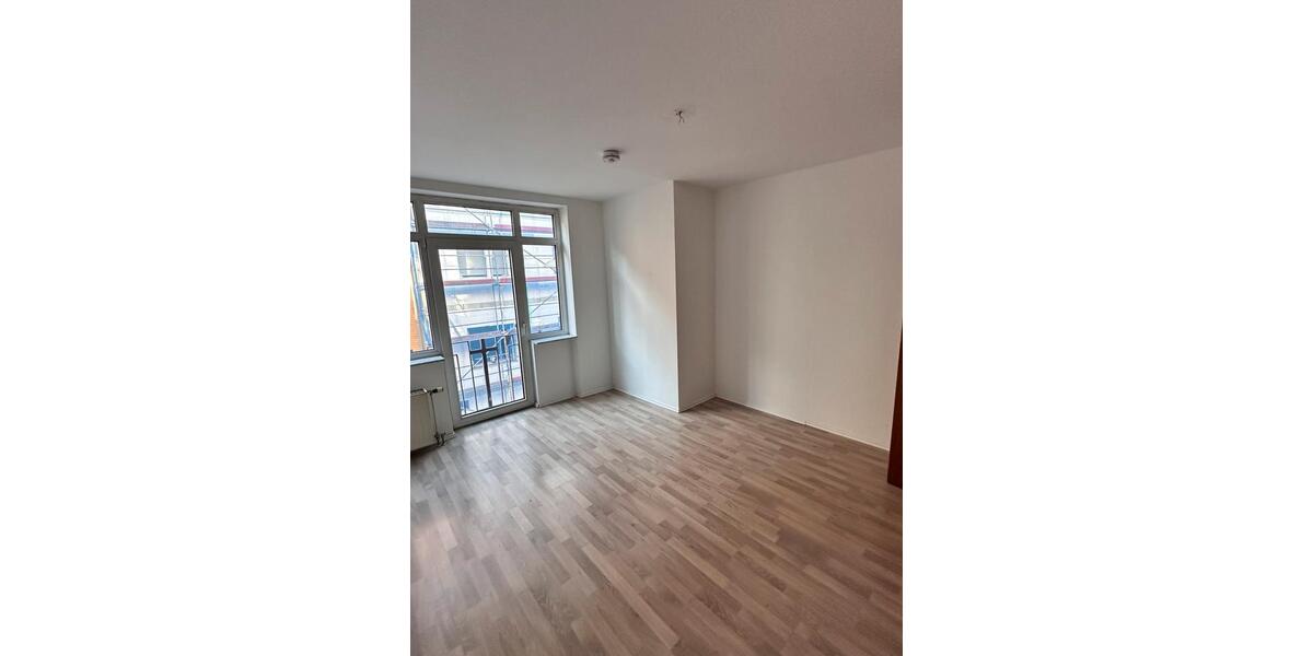 Etagenwohnung Ludwigshafen am Rhein Ludwigshafen-Hemshof - 2 Zimmer, 60 m&sup2;, 575&euro; | Angebot:26660699