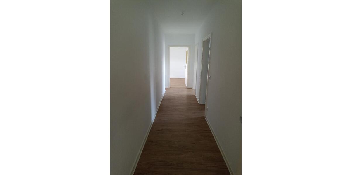 Dachgeschoßwohnung Hessisch Oldendorf - 2 Zimmer, 60 m&sup2;, 480&euro; | Angebot:24627736