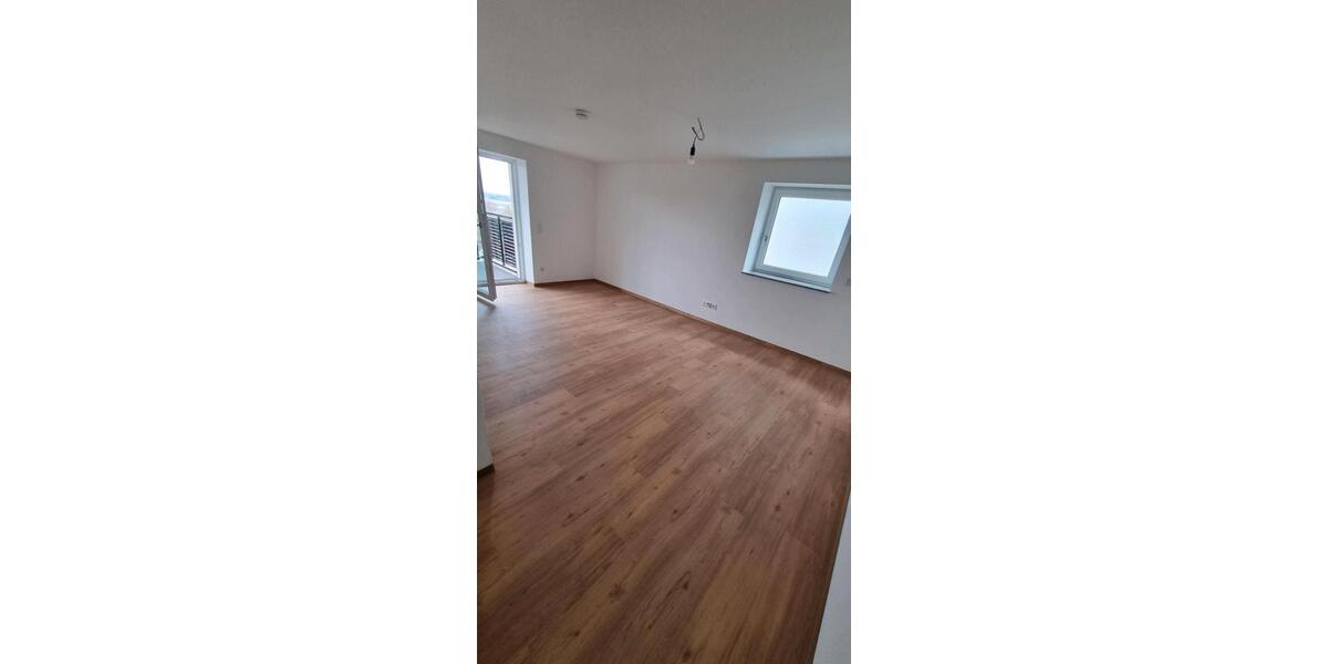 Etagenwohnung Mühldorf am Inn - 3 Zimmer, 84 m&sup2;, 1.120&euro; | Angebot:26233553