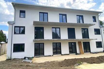 Wohnung zum Mieten in Neu-Ulm 400 € 24 m² 1 zimmer