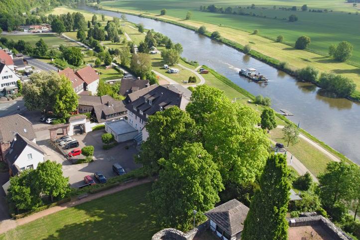 Etagenwohnung Polle - 11 Zimmer, 11&euro; | Angebot:23106653