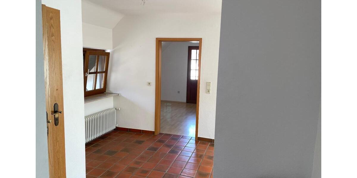 Dachgeschoßwohnung Kappelrodeck - 1 Zimmer, 65 m&sup2;, 750&euro; | Angebot:25297167