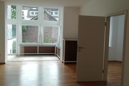 Wohnung Aachen Aachen-Mitte - 2 Zimmer, 62 m&sup2;, 650&euro; | Angebot:26700828