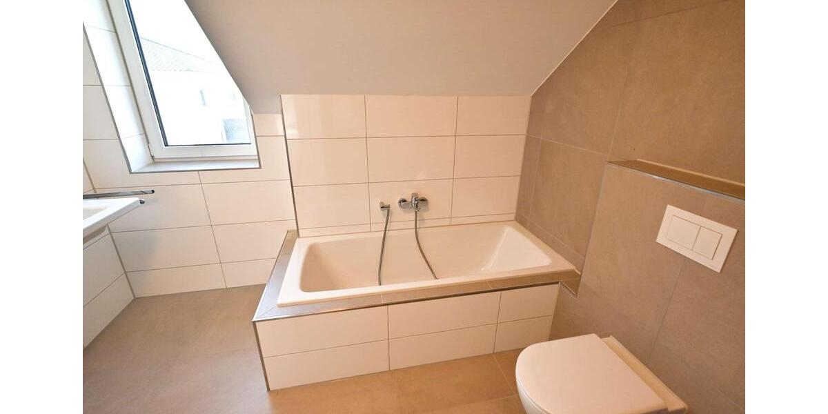 Dachgeschoßwohnung Quakenbrück - 3 Zimmer, 88 m&sup2;, 800&euro; | Angebot:26312455