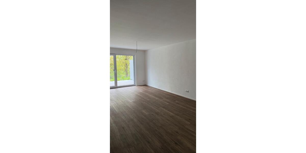 Mehrfamilienhaus, Wohnhaus Amberg - 2 Zimmer, 76 m&sup2;, 834&euro; | Angebot:26251225