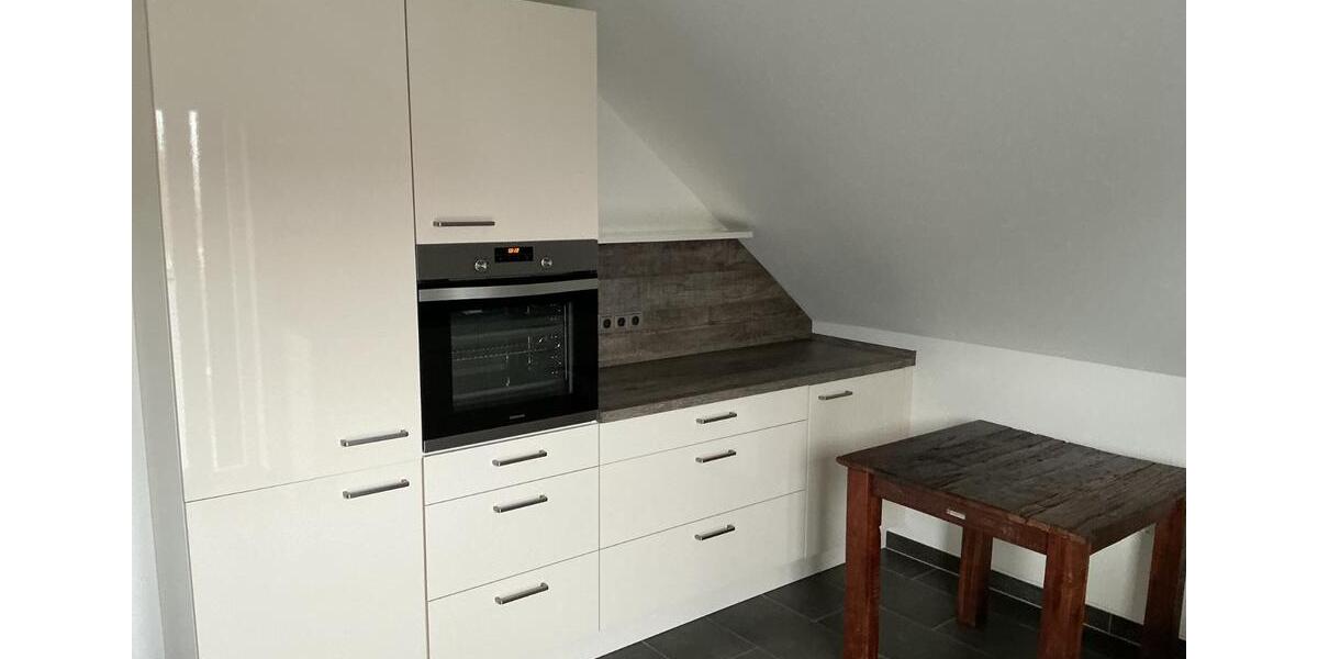Dachgeschoßwohnung Kirchlengern - 2 Zimmer, 80 m&sup2;, 790&euro; | Angebot:25999471