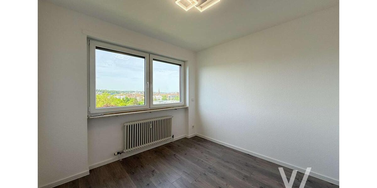 Etagenwohnung Saarbrücken - 3 Zimmer, 96 m&sup2;, 1.000&euro; | Angebot:26425775