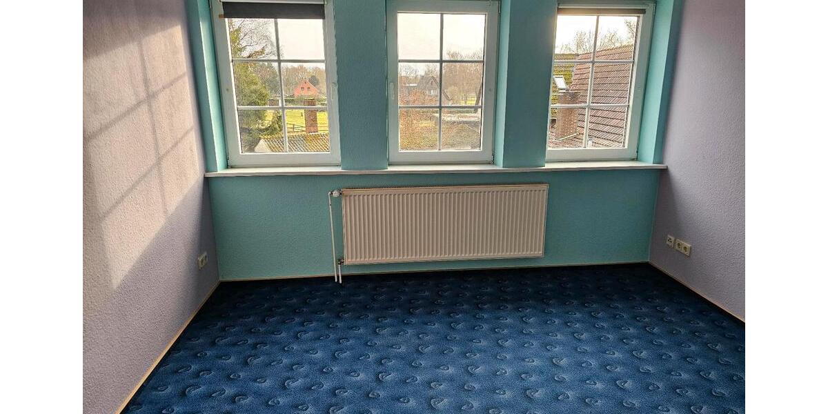 Dachgeschoßwohnung Gnarrenburg - 3 Zimmer, 93 m&sup2;, 650&euro; | Angebot:23837561