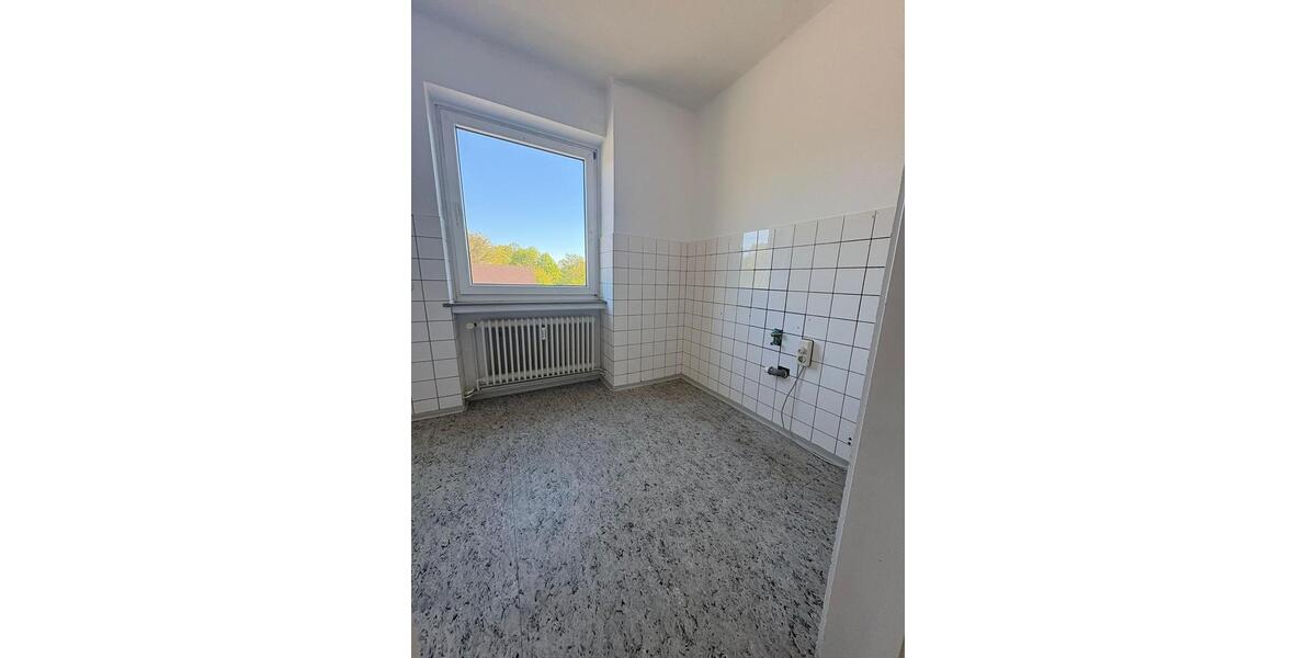 Dachgeschoßwohnung Oldenburg Ziegelhof - 4 Zimmer, 100 m&sup2;, 575&euro; | Angebot:26636409