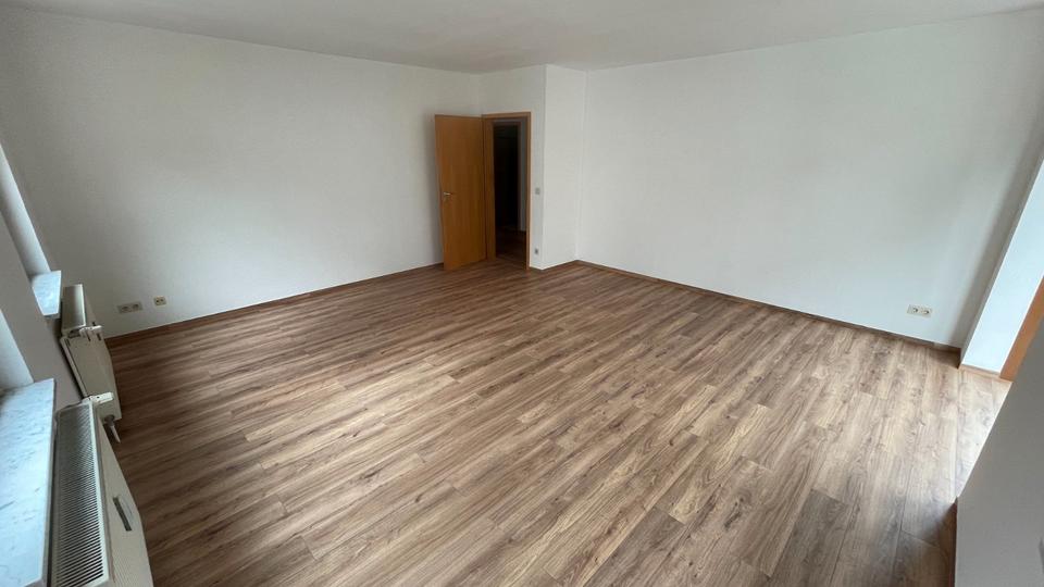 Etagenwohnung Blankenburg (Harz) - 3 Zimmer, 83 m&sup2;, 620&euro; | Angebot:26459500