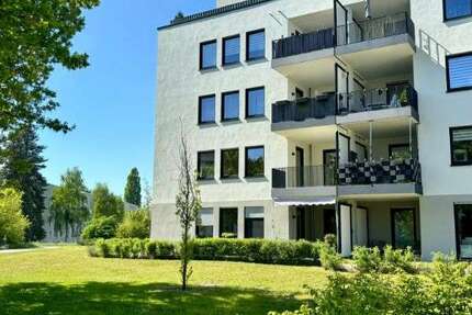 Wohnung zum Mieten in Schönefeld 1.580 € 98.99 m²