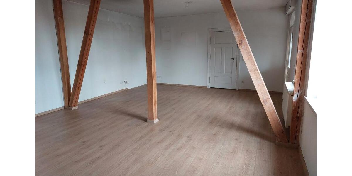 Einfamilienhaus Löwenberger Land - 5 Zimmer, 270 m&sup2;, 2.400&euro; | Angebot:26673842