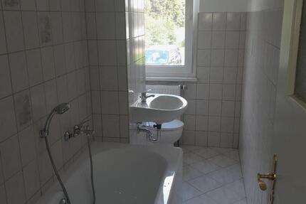 Wohnung Artern - 3 Zimmer, 58 m&sup2;, 320&euro; | Angebot:25875642