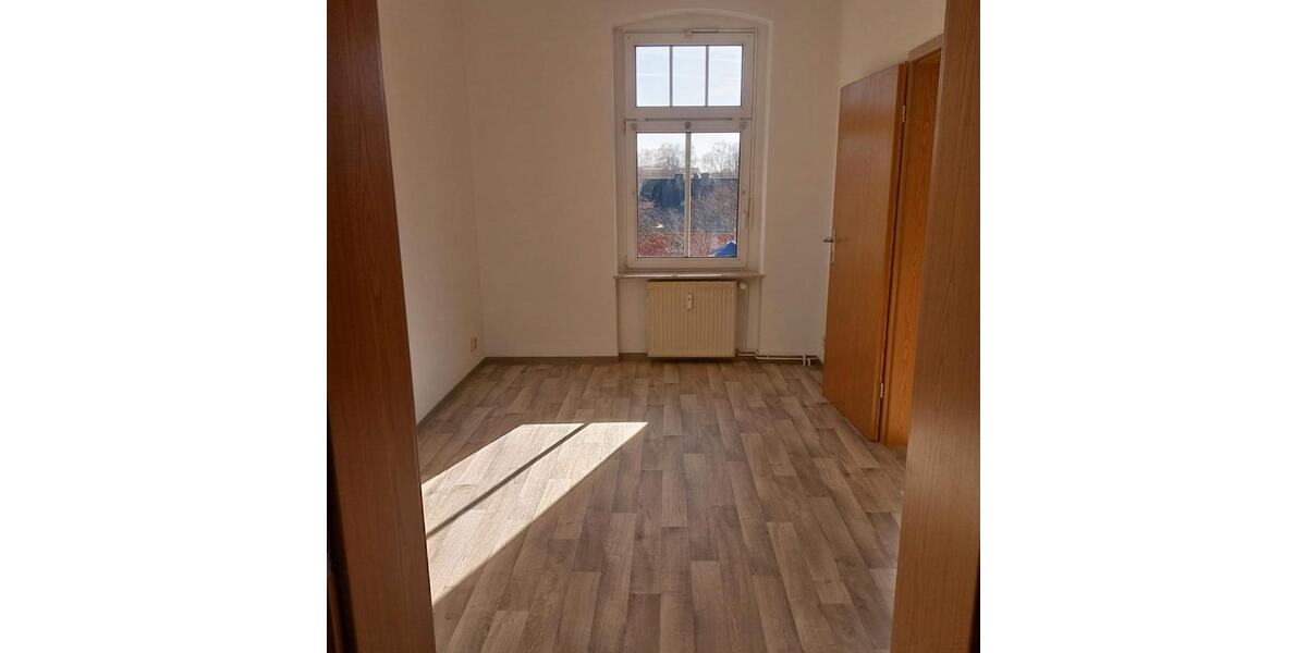 Etagenwohnung Friedland - 3 Zimmer, 58 m&sup2;, 300&euro; | Angebot:25901927