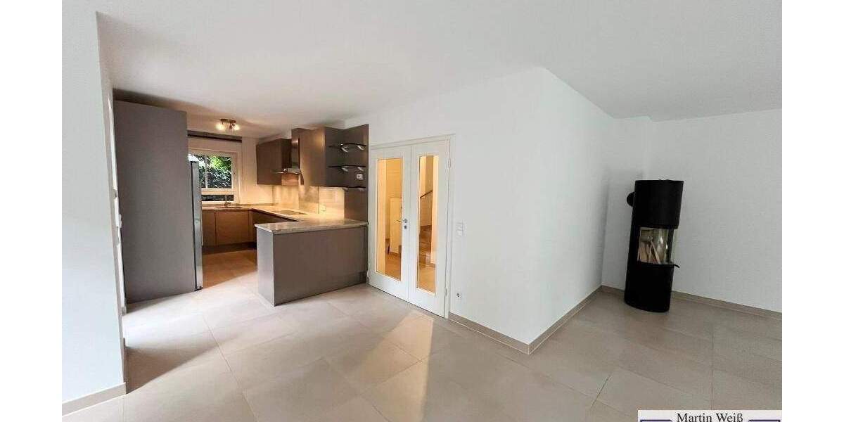 Stilvolle Doppelhaushälfte am Starnberger See in BergMaxhöhe 5 zimmer