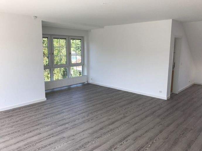 Etagenwohnung Bad Soden - 3 Zimmer, 100 m&sup2;, 1.390&euro; | Angebot:24820375