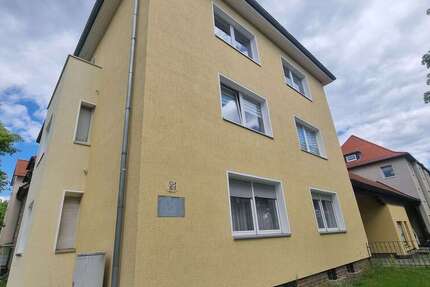 Wohnung Halberstadt Wehrstedt - 3 Zimmer, 70 m&sup2;, 519&euro; | Angebot:26717622