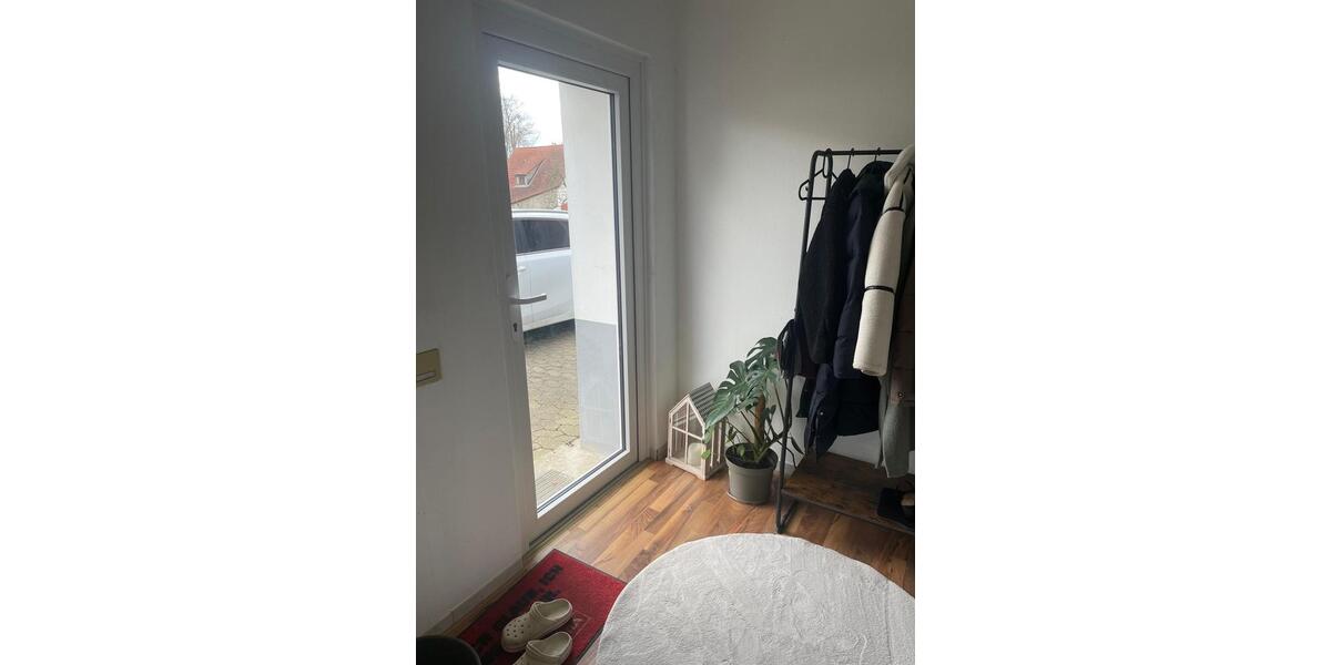 Erdgeschoßwohnung Vlotho - 3 Zimmer, 85 m&sup2;, 667&euro; | Angebot:25832701