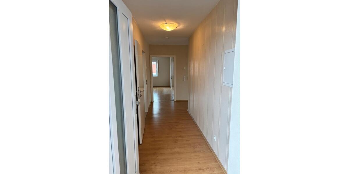 Dachgeschoßwohnung Heek - 4 Zimmer, 84 m&sup2;, 893&euro; | Angebot:25087093