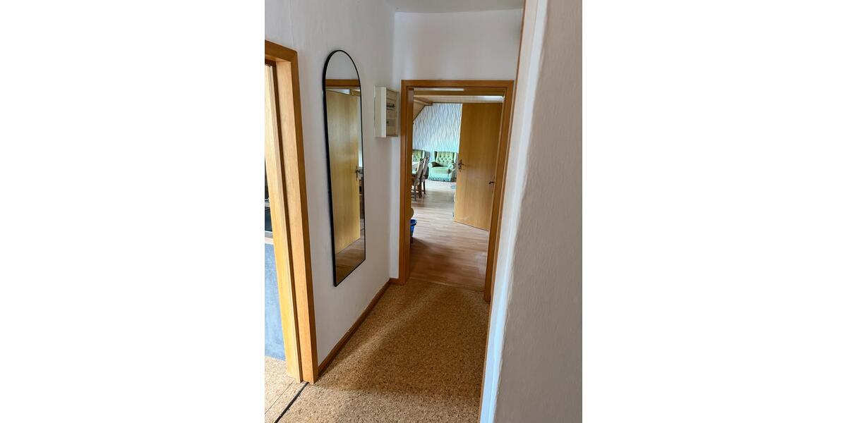 Wohnen auf Zeit Korbach - 4 Zimmer, 85 m&sup2;, 20&euro; | Angebot:22925996