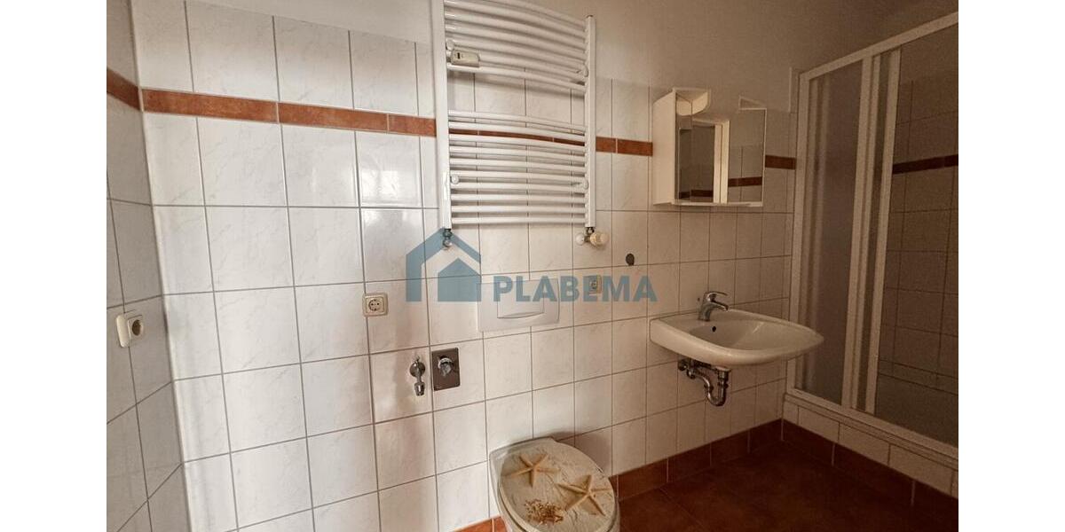 Erdgeschoßwohnung Neustrelitz - 2 Zimmer, 38 m&sup2;, 582&euro; | Angebot:26490419