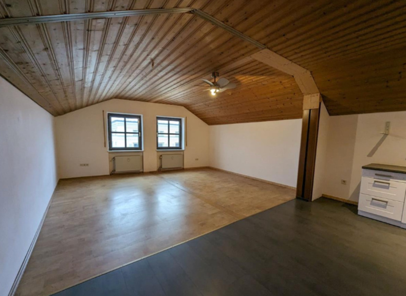 Modernes 1-Zimmer-Apartment im Herzen von Tann – mit StellplatzCarport