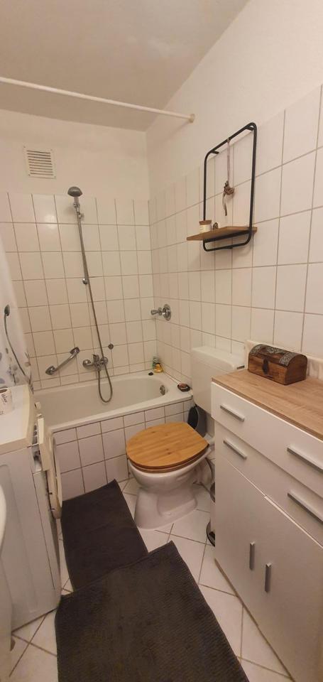 Schöne 3-Zimmer-Wohnung mit 2 Balkonen in zentraler Lage