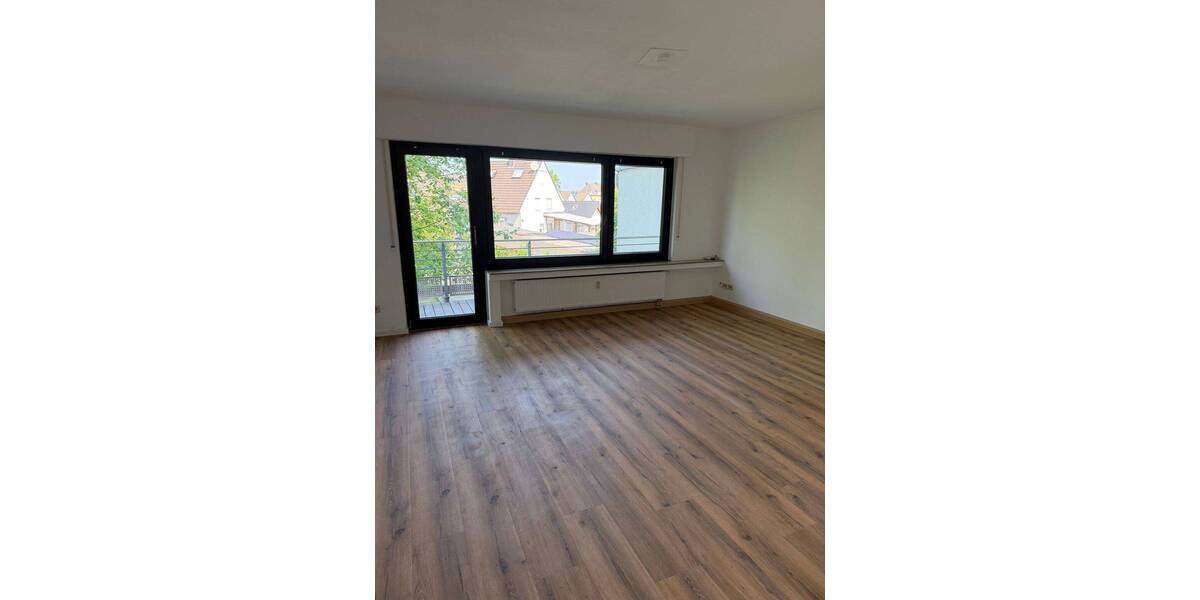 Etagenwohnung Troisdorf Spich - 3 Zimmer, 84 m&sup2;, 955&euro; | Angebot:26758529