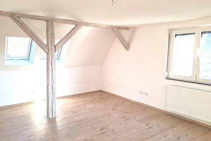 Wohnung Heidenheim an der Brenz Aufhausen - 4 Zimmer, 145 m&sup2;, 1.200&euro; | Angebot:25205805