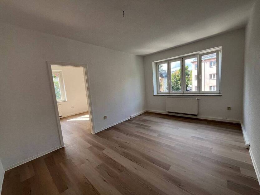 Frisch renovierte 5-Zimmer-Wohnung in guter Lage 5 zimmer