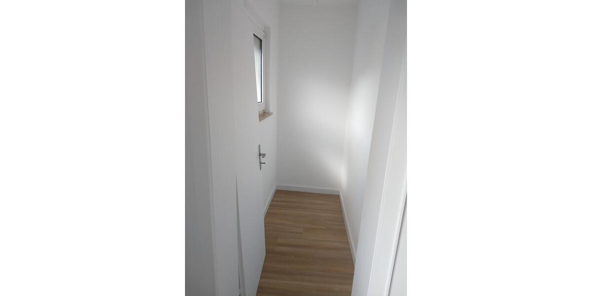 Etagenwohnung Warstein - 4 Zimmer, 68 m&sup2;, 460&euro; | Angebot:24467263