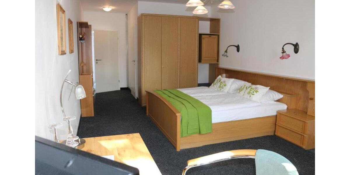 Wohnen auf Zeit Torgau - 1 Zimmer, 25 m&sup2;, 99&euro; | Angebot:17874936