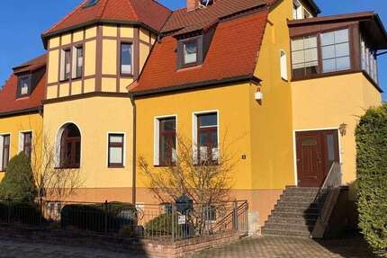 Wohnung Sangerhausen - 4 Zimmer, 145 m&sup2;, 1.160&euro; | Angebot:25452691