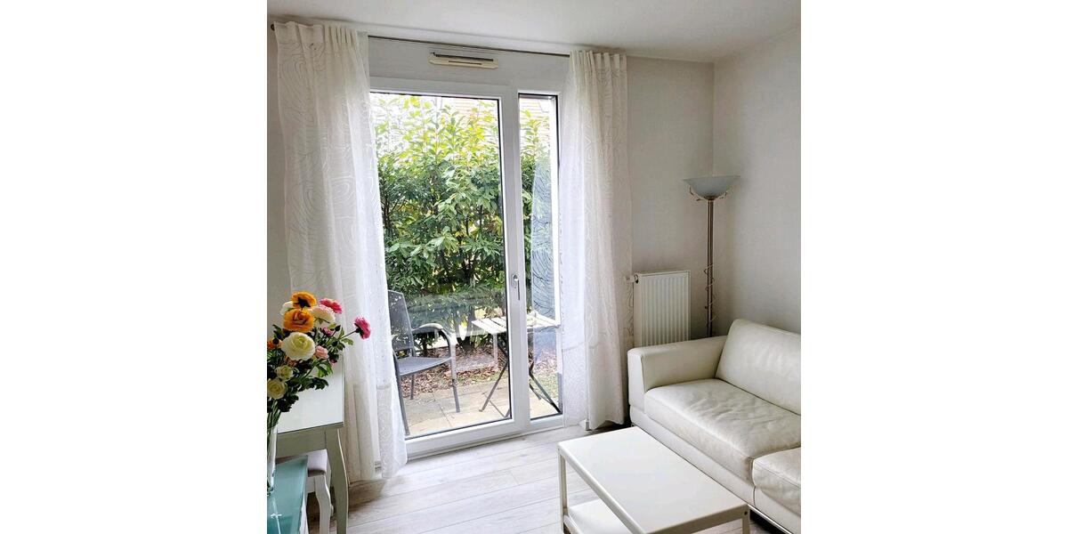 vollmöbliert am Seepark 1Z2Z WG-geeignet zimmer