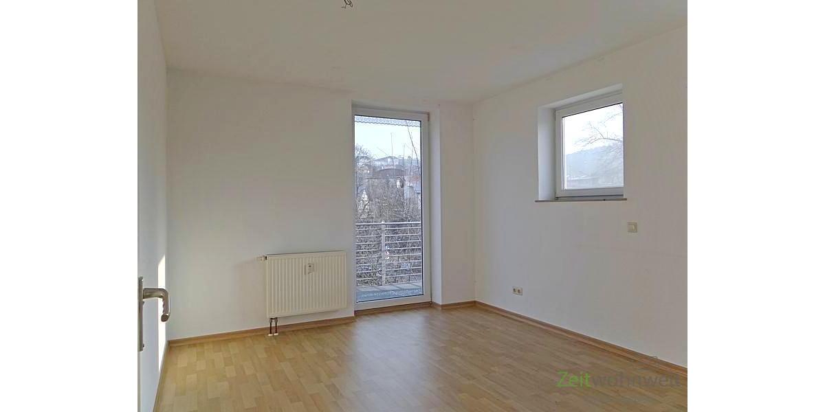 (12536_57) MGN: moderne 2-Raum-Wohnung mit Balkon und Laminatböden in der Heimstraße - Etagenwohnung Meiningen | Angebot:26963150