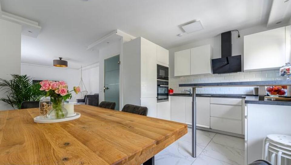 Helle hochwertige Mietwohnung mit Garten in Hannover Wülfel zimmer