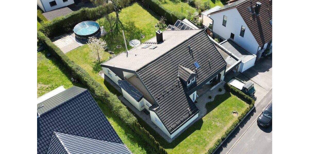 Einfamilienhaus Dittelbrunn Hambach - 1 Zimmer, 200 m&sup2;, 1.950&euro; | Angebot:26139240