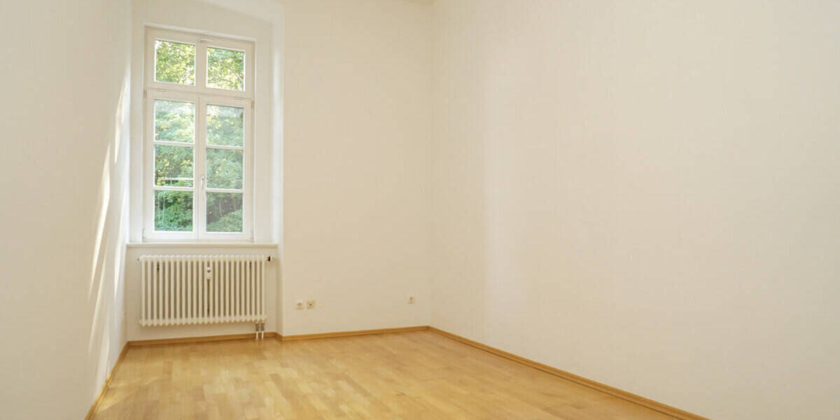 Etagenwohnung Radebeul - 5 Zimmer, 157 m&sup2;, 1.700&euro; | Angebot:20699802