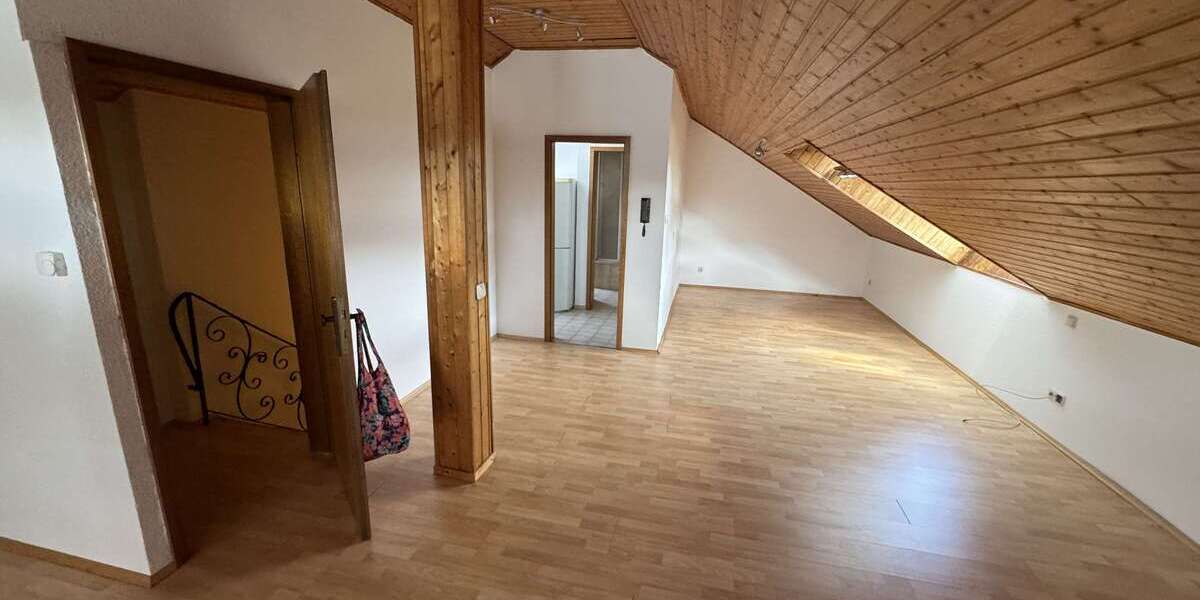 Etagenwohnung Bergisch Gladbach Frankenforst - 1 Zimmer, 55 m&sup2;, 550&euro; | Angebot:26671550
