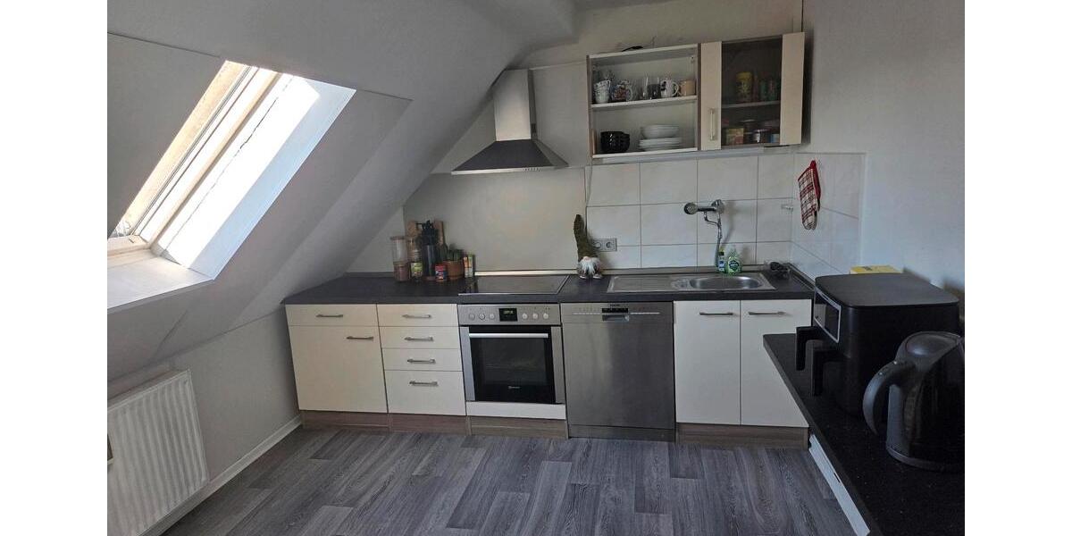 Dachgeschoßwohnung Bad Salzuflen - 2 Zimmer, 50 m&sup2;, 390&euro; | Angebot:25330955