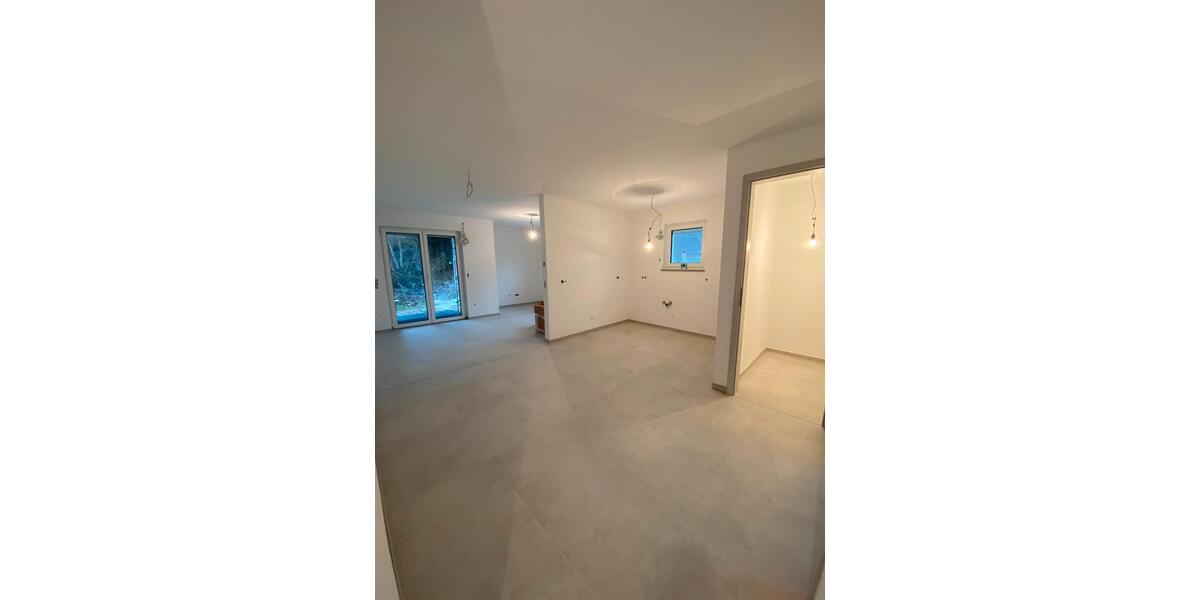 Erdgeschoßwohnung Kreßberg - 3 Zimmer, 78 m&sup2;, 745&euro; | Angebot:26101712