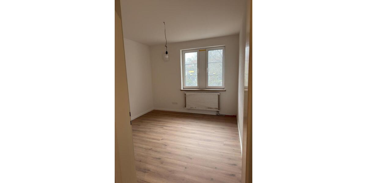 Etagenwohnung Bad Rappenau - 4 Zimmer, 118 m&sup2;, 1.500&euro; | Angebot:24711370