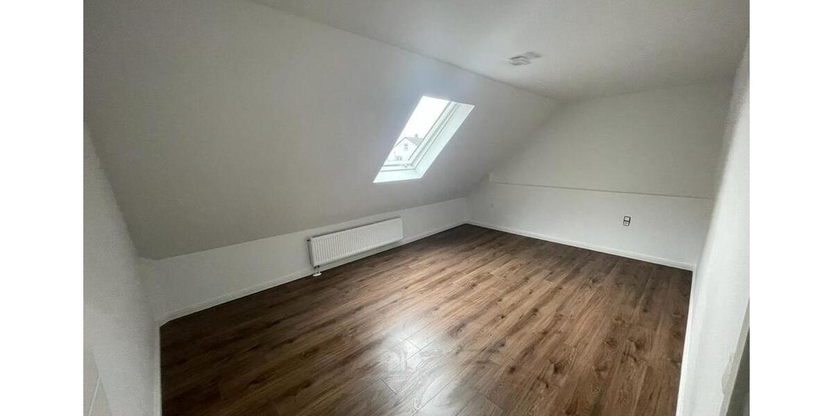 Maisonettenwohnung Illertissen - 2.5 Zimmer, 100 m&sup2;, 1.050&euro; | Angebot:26614980