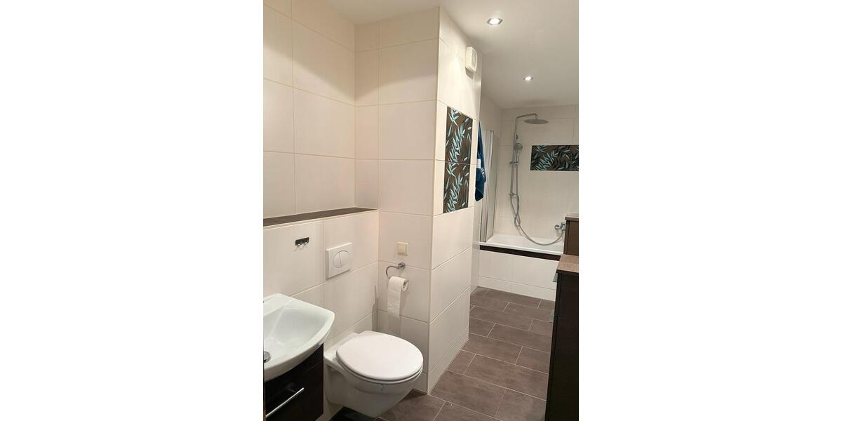 Dachgeschoßwohnung Werdau - 4 Zimmer, 78 m&sup2;, 700&euro; | Angebot:25369430