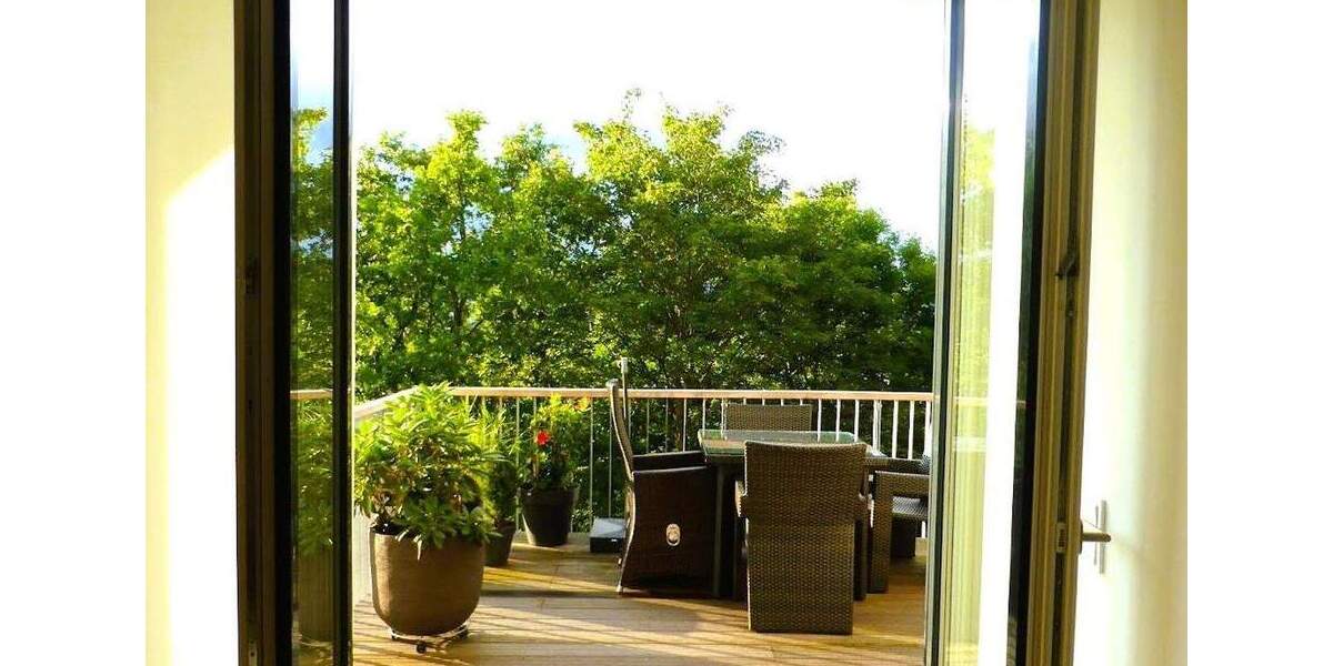 Etagenwohnung Siegen - 4 Zimmer, 154 m&sup2;, 1.960&euro; | Angebot:25052892