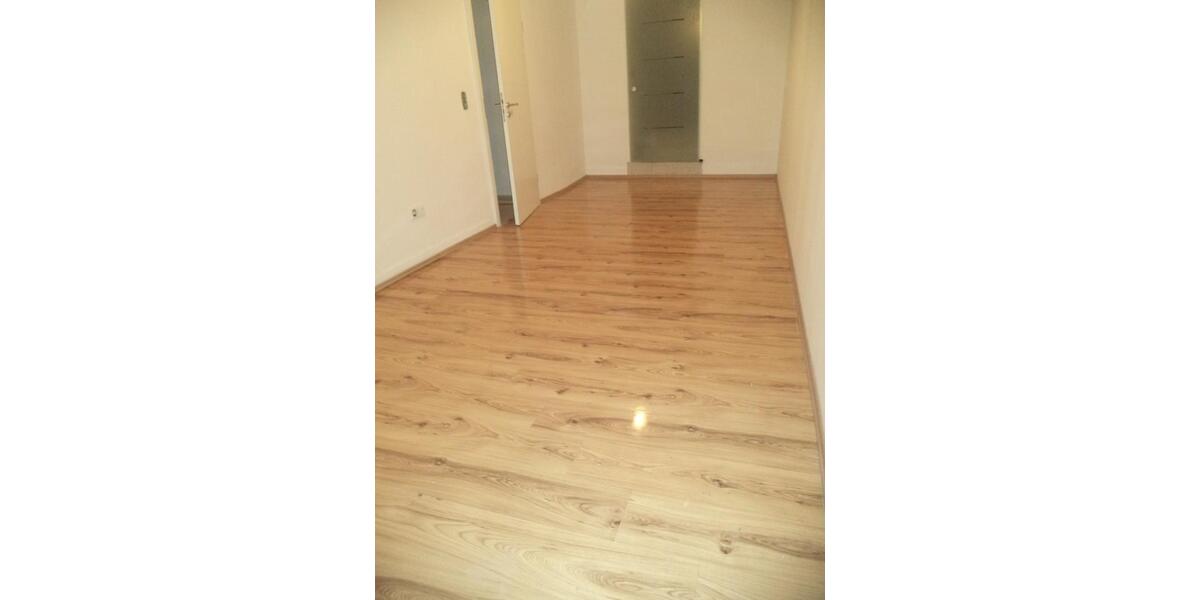 Maisonettenwohnung Wuppertal Gemarkung Langerfeld - 5 Zimmer, 100 m&sup2;, 880&euro; | Angebot:26551154